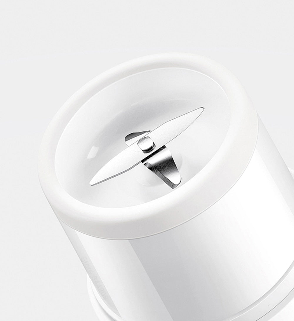 Electric Juicer | 18,000 RPM | Versatile Design
