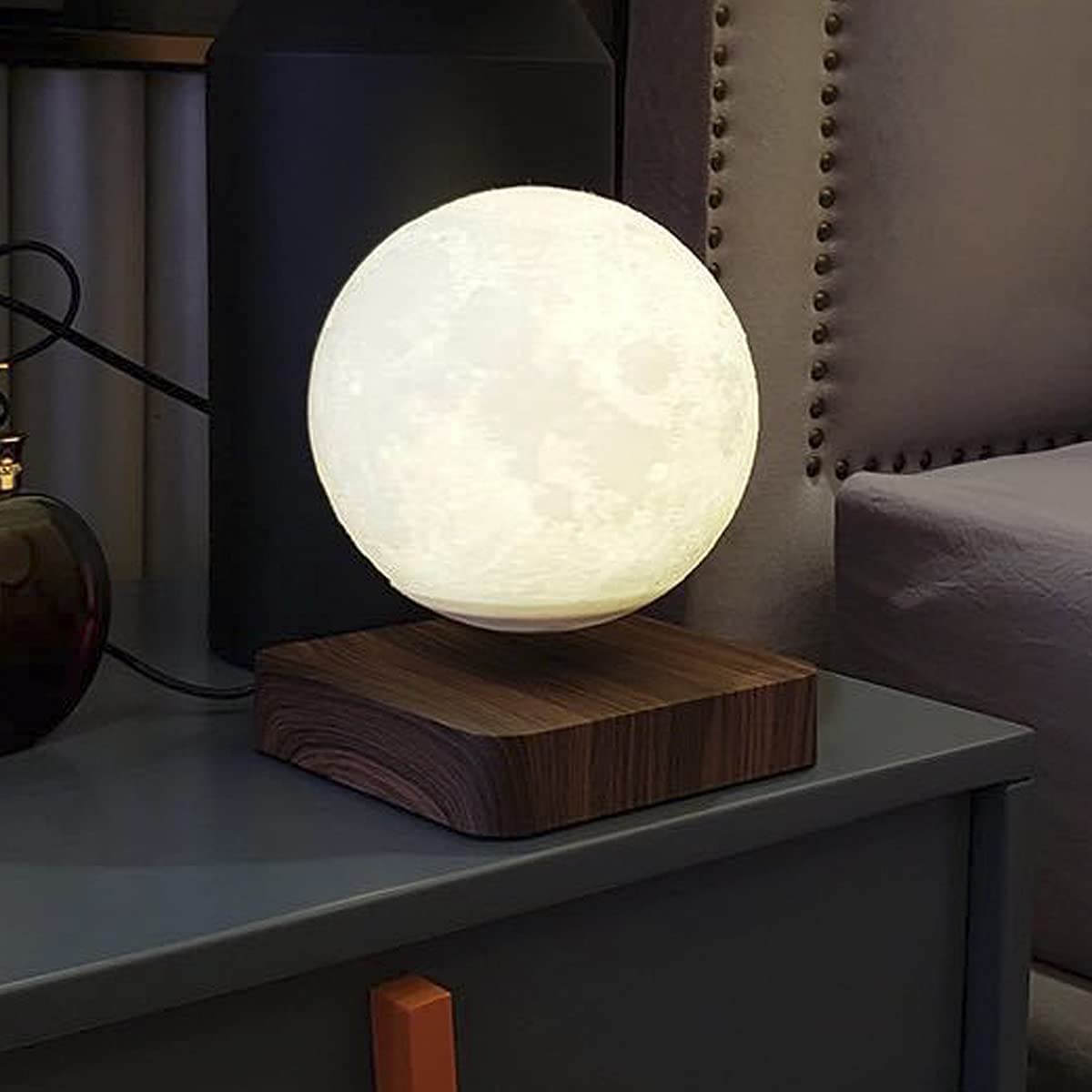 Floating 3D Moon Night Light Lamp (Levitating) encalife