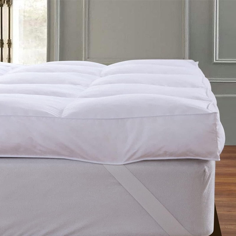 Luxurious Goose Feather Mattress Topper | 100% Cotton encalife