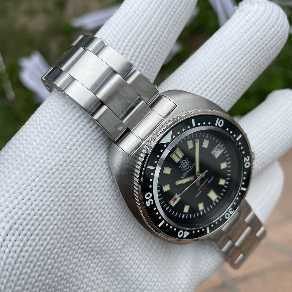 Dive Watch | Scratch-Resistant Sapphire Glass Face encalife
