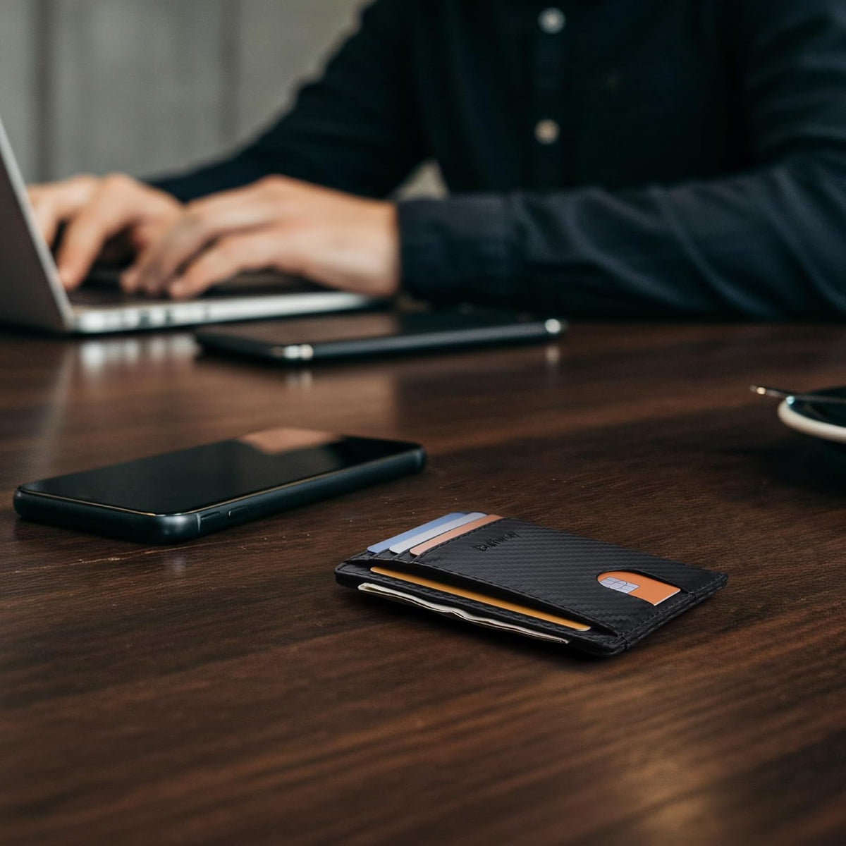 Slim RFID Carbon Fiber Wallet for Men encalife