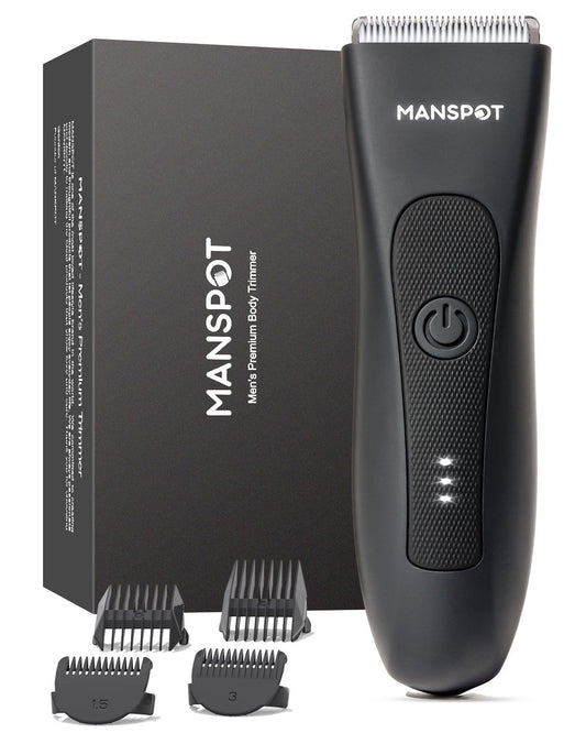 Rechargeable beard trimmer with four guards
