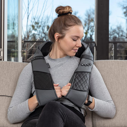 3D Shiatsu Neck Back Massager With Heat Therapy encalife