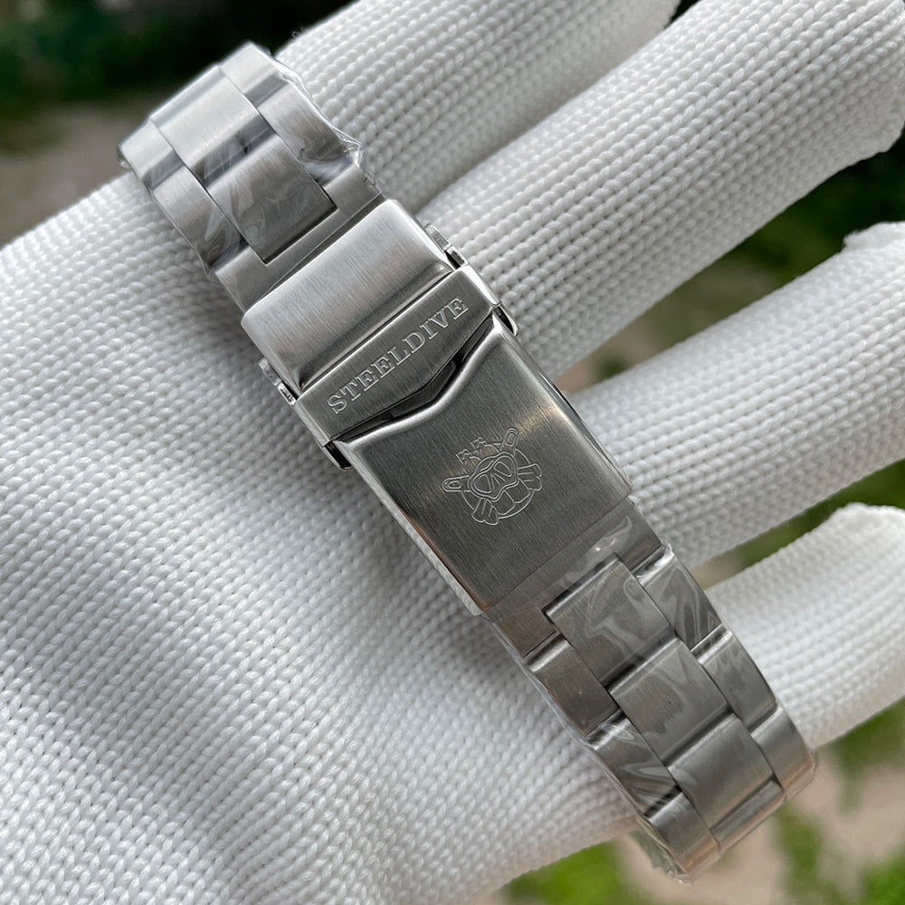 Dive Watch | Accurate Timekeeping Functionalities encalife